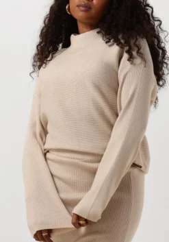 DAMES MOSCOW trui 30-09-fatal