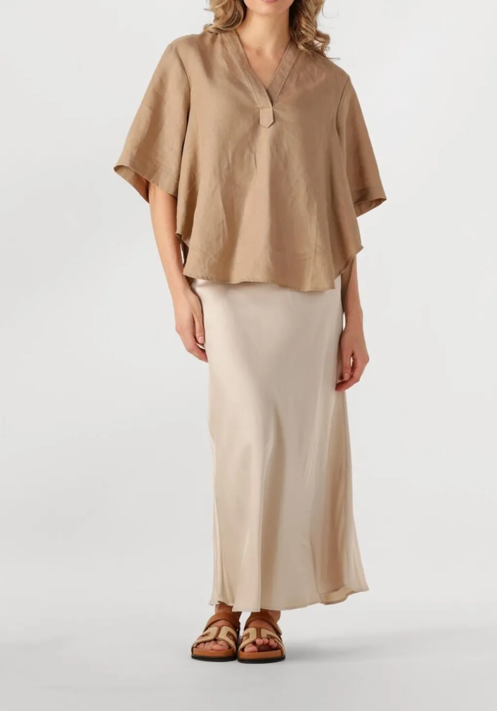 DAMES RESORT FINEST top short sleeve blouse