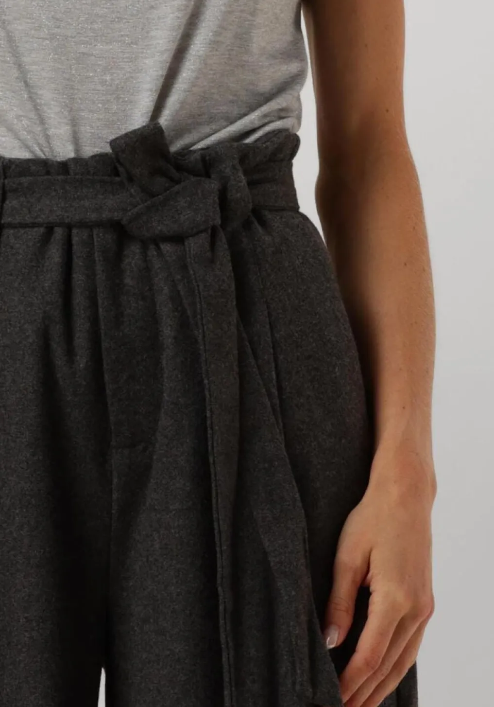 DAMES AIMEE THE LABEL donkergrijze broeken mayumia