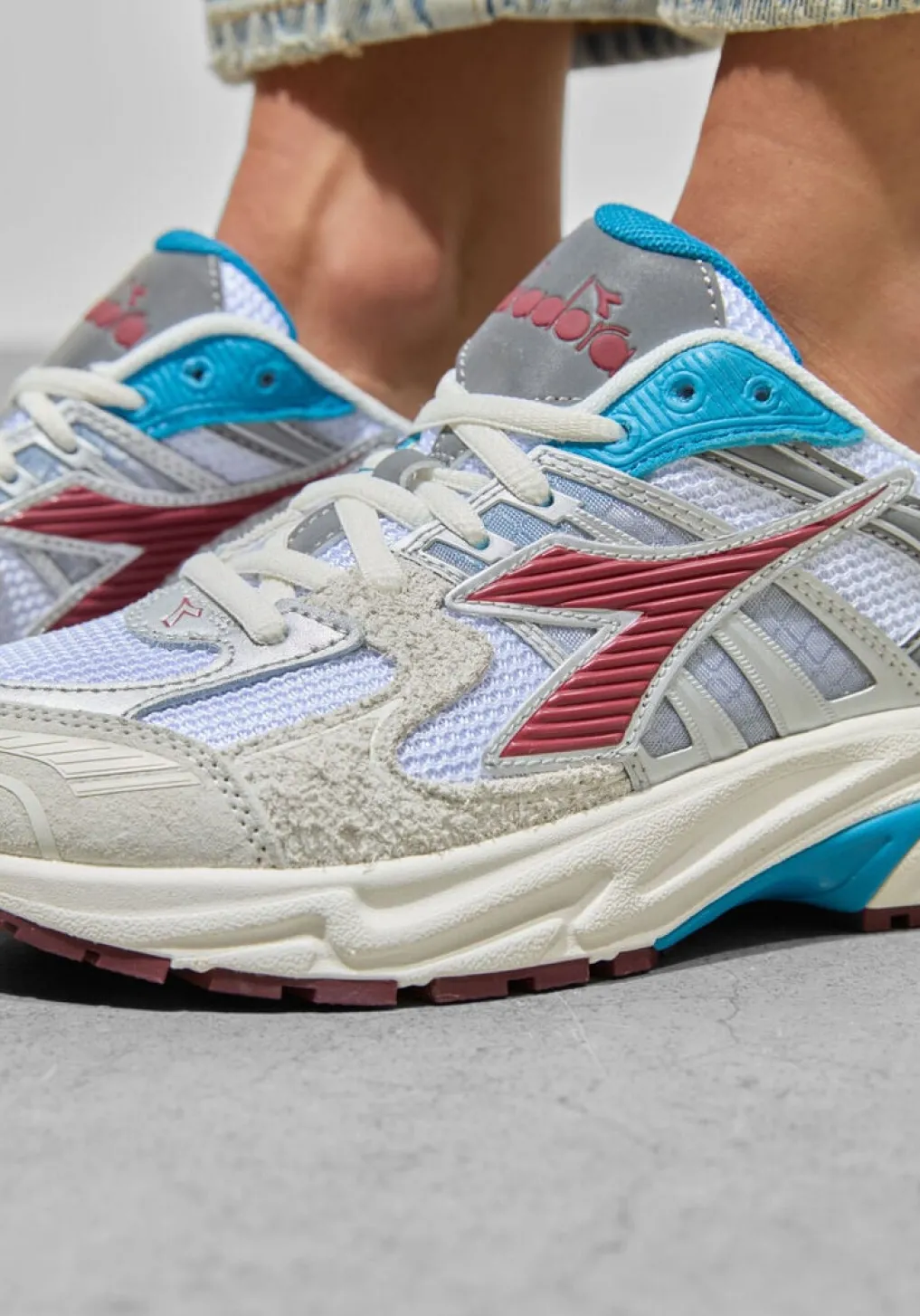 DAMES DIADORA HERITAGE grijze lage sneakers mythos star