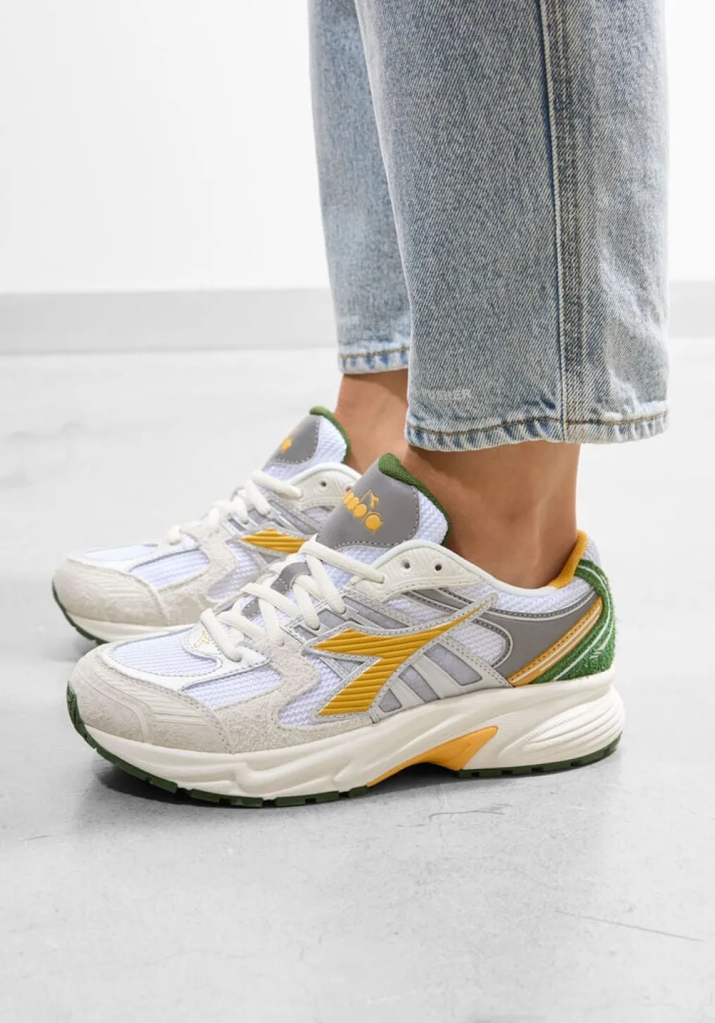 DAMES DIADORA e sneakers mythos star