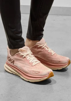 DAMES HOKA lage sneakers clifton 9