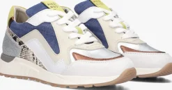 DAMES PIEDI NUDI en lage sneakers selva 17.09