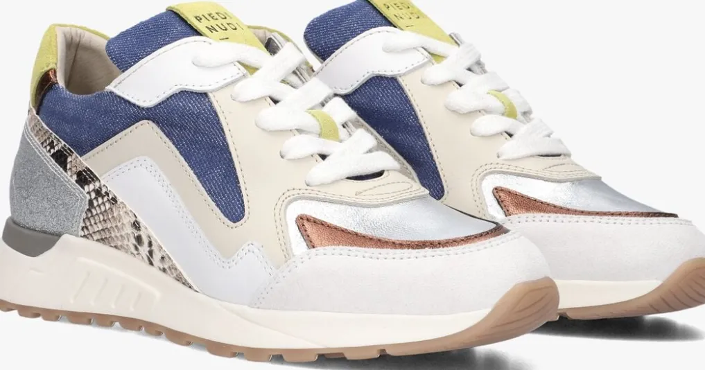 DAMES PIEDI NUDI en lage sneakers selva 17.09