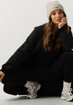 DAMES PENN & INK e top reno