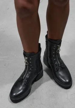 DAMES PIEDI NUDI e enkelboots segna 05.01