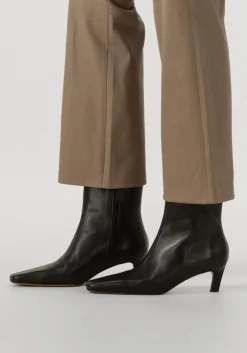 DAMES TORAL e enkellaarsjes erica