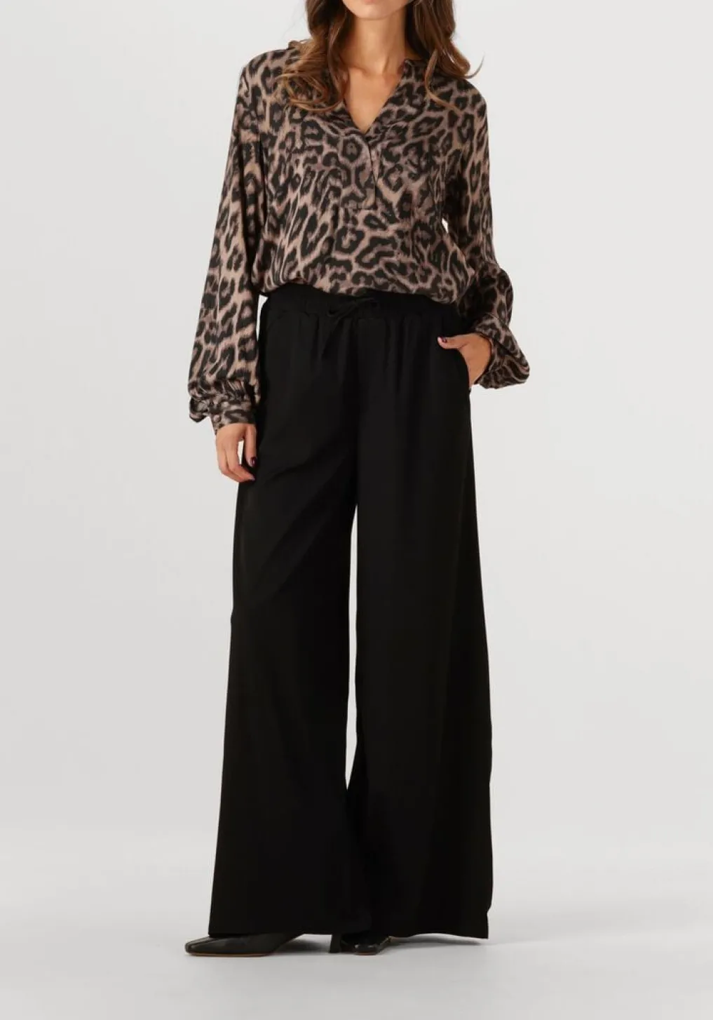 DAMES TORAL e enkellaarsjes erica