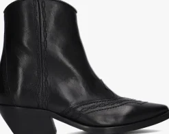 DAMES VIA VAI e enkellaarsjes sienna carson